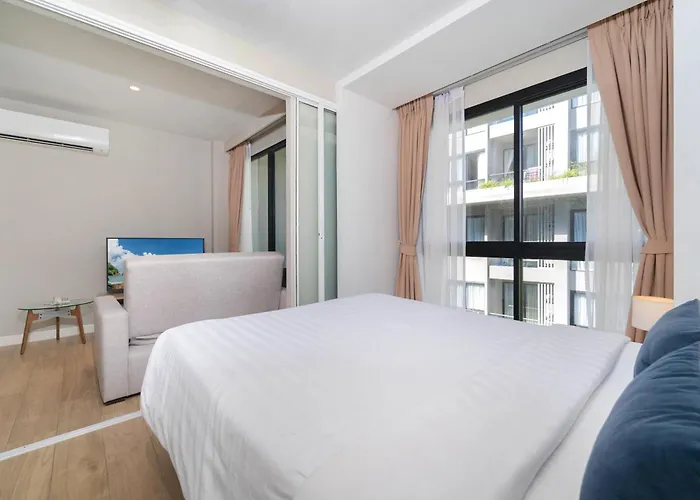 Bangtao Beach Apartments
